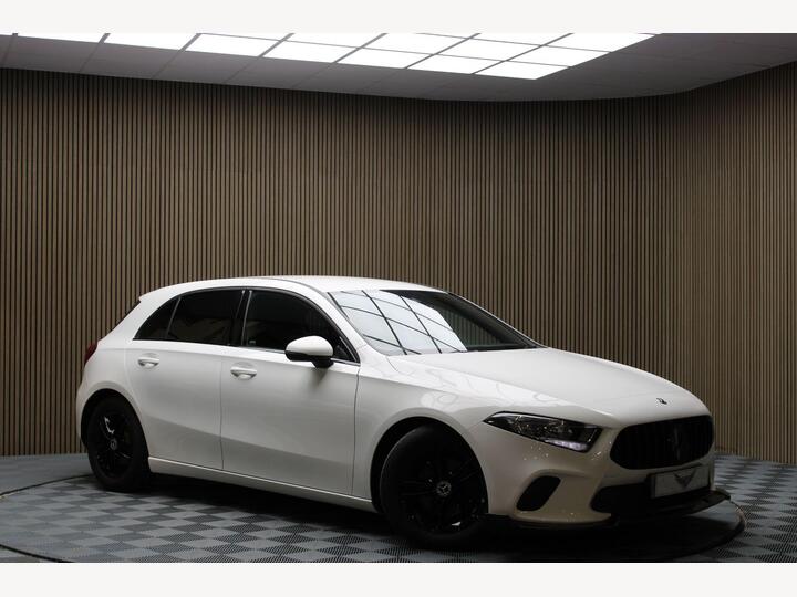 Mercedes-Benz A Class 1.5 A180d SE 7G-DCT Euro 6 (s/s) 5dr