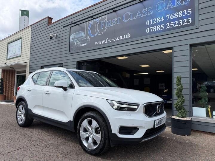 Volvo XC40 1.5 T3 Momentum Euro 6 (s/s) 5dr