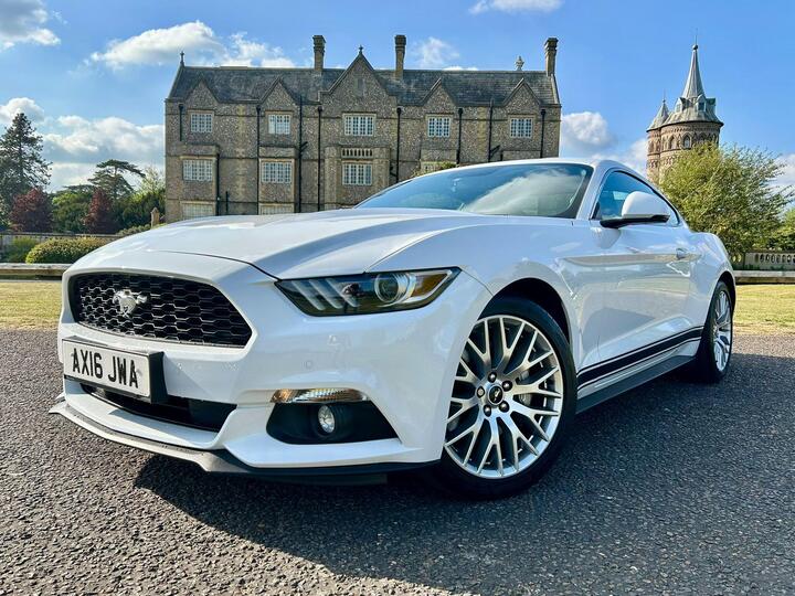Ford Mustang 2.3T EcoBoost Fastback Euro 6 2dr