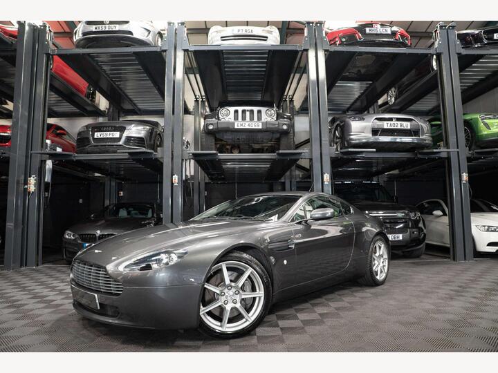 Aston Martin VANTAGE 4.3 V8 Euro 4 2dr