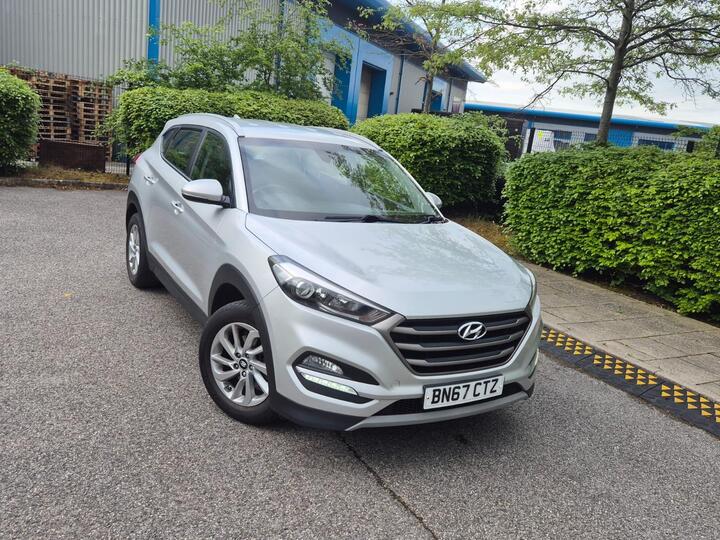 Hyundai TUCSON 1.7 CRDi Blue Drive SE Nav Euro 6 (s/s) 5dr