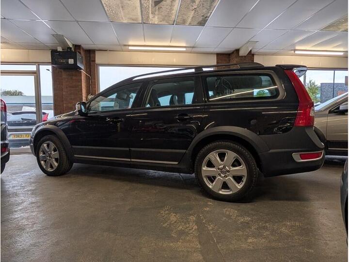 Volvo XC70 2.4 D5 SE Sport Geartronic AWD Euro 4 5dr