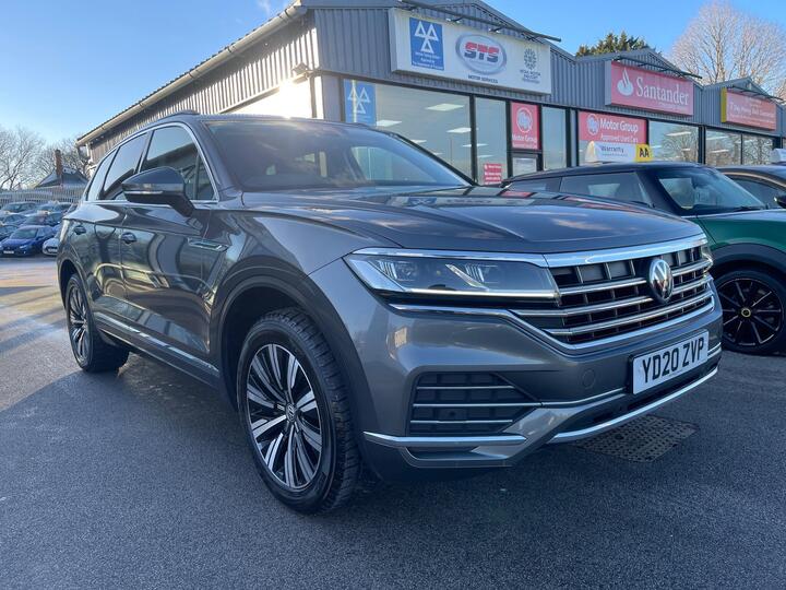 Volkswagen Touareg 3.0 TDI V6 SEL Tech Tiptronic 4Motion Euro 6 (s/s) 5dr