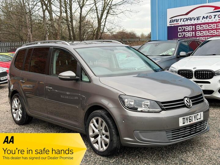 Volkswagen Touran 2.0 TDI SE Euro 5 5dr Volkswagen Touran 2.0 TDI SE Euro 5 5dr
