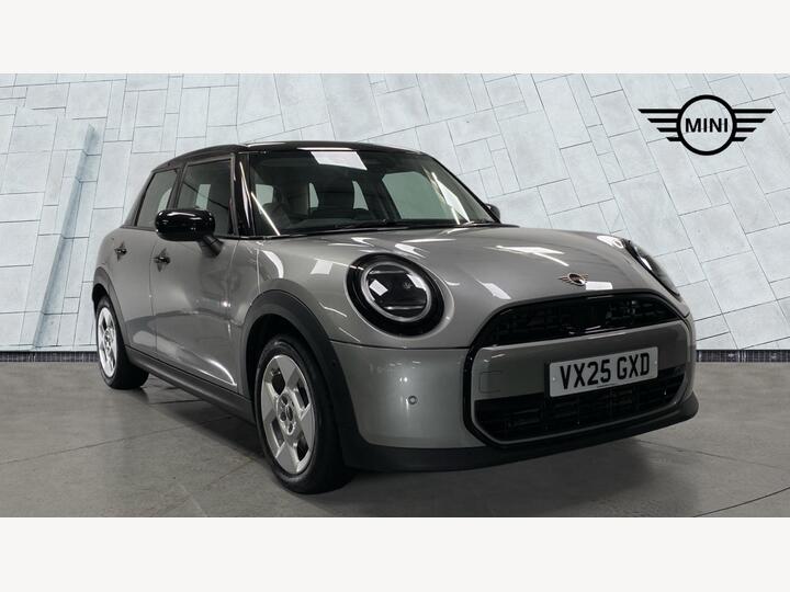 MINI Hatch 1.5C Classic Steptronic Euro 6 (s/s) 5dr