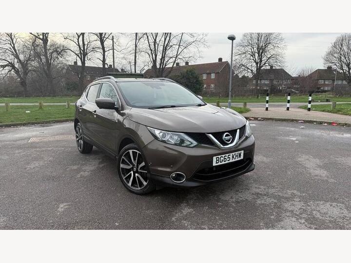 Nissan Qashqai 1.2 DIG-T Tekna XTRON 2WD Euro 6 (s/s) 5dr