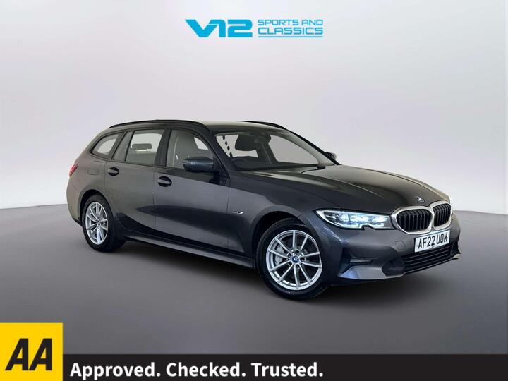BMW 3 Series 2.0 330e 12kWh SE Pro Touring Auto Euro 6 (s/s) 5dr BMW 3 Series 2.0 330e 12kWh SE Pro Touring Auto Euro 6 (s/s) 5dr