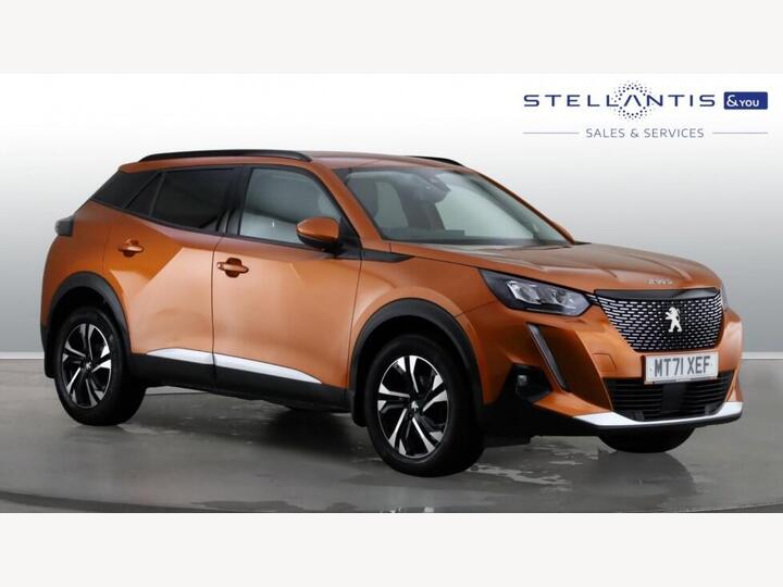 Peugeot 2008 1.2 PureTech Allure Premium Euro 6 (s/s) 5dr Peugeot 2008 1.2 PureTech Allure Premium Euro 6 (s/s) 5dr