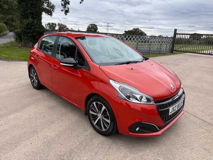 Peugeot 208 1.2 PureTech Active Design Menthol Euro 6 5dr
