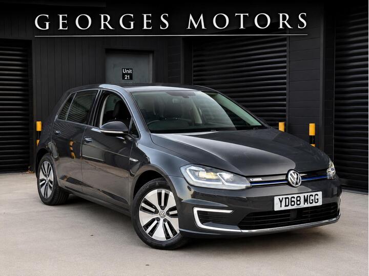 Volkswagen E-Golf 35.8kWh E-Golf Auto 5dr