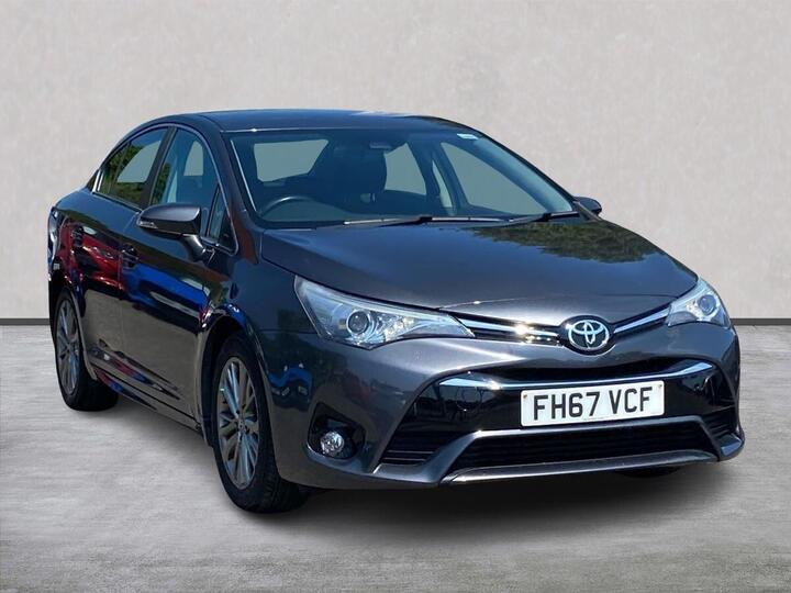 Toyota AVENSIS 1.6 D-4D Business Edition Euro 6 (s/s) 4dr