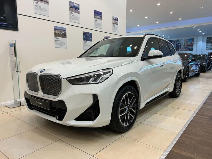 BMW IX1 20 66.5kWh M Sport Auto EDrive 5dr (11kW Charger)