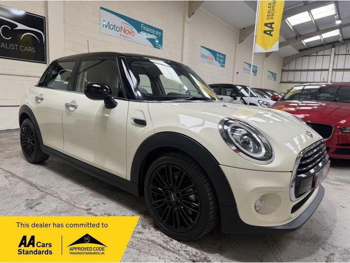 MINI Hatch 1.5 Cooper Steptronic Euro 6 (s/s) 5dr
