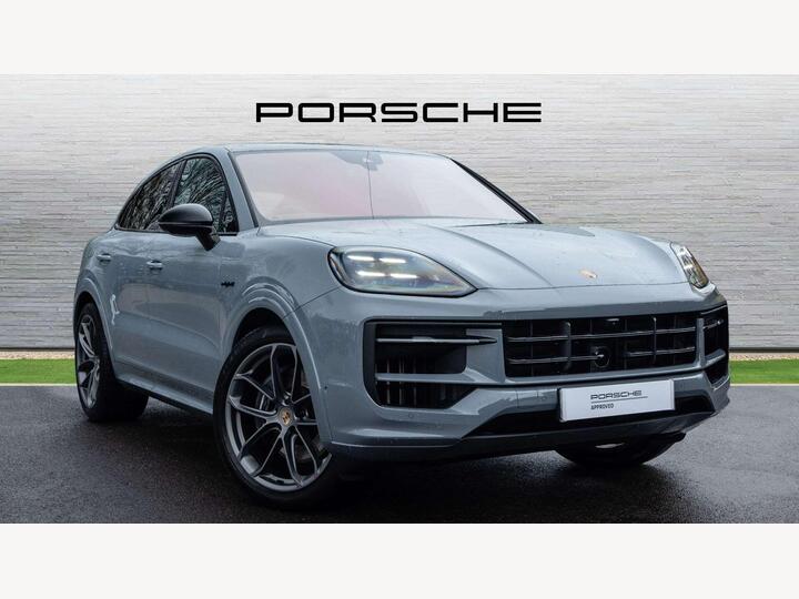 Porsche Cayenne 3.0 V6 E-Hybrid 25.9kWh Black Edition TiptronicS 4WD Euro 6 (s/s) 5dr