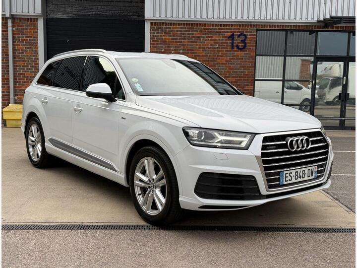 Audi Q7 3.0 TDI V6 S Line 5dr Tip Quattr 272 LHD