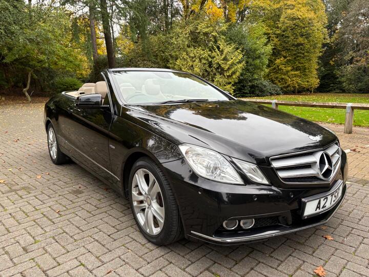 Mercedes-Benz E Class 1.8 E200 CGI BlueEfficiency SE Cabriolet Tiptronic Euro 5 (s/s) 2dr