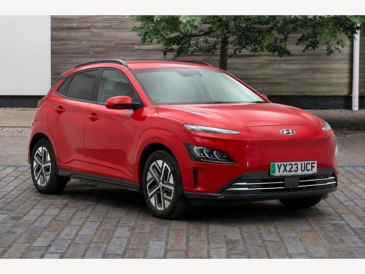 Hyundai KONA 64kWh Premium Auto 5dr (10.5kW Charger)