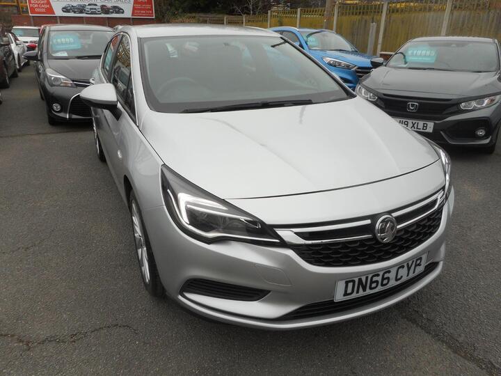 Vauxhall Astra 1.4i Design Euro 6 5dr