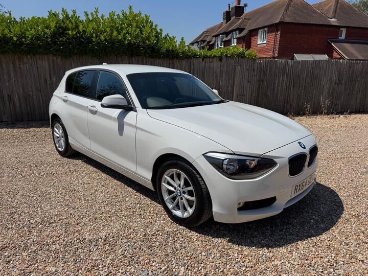 BMW 1 Series 1.6 118i SE Euro 6 (s/s) 5dr