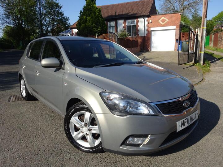 Kia Ceed 1.6 2 Auto Euro 5 5dr
