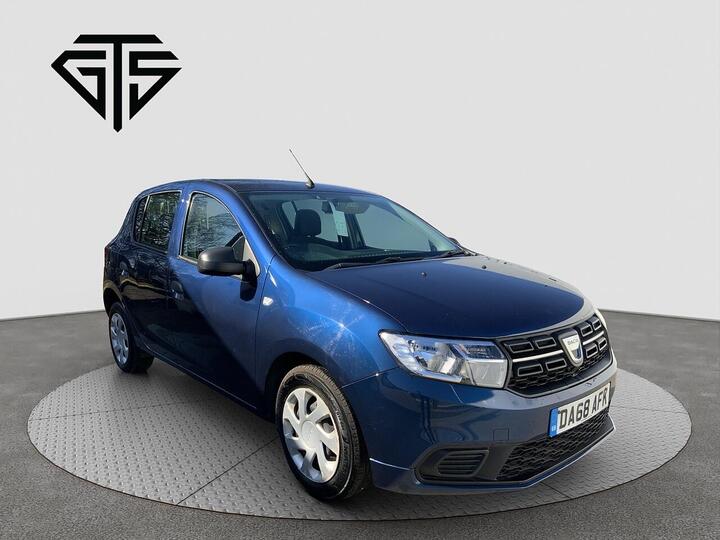 Dacia Sandero 1.0 SCe Essential Euro 6 5dr Dacia Sandero 1.0 SCe Essential Euro 6 5dr