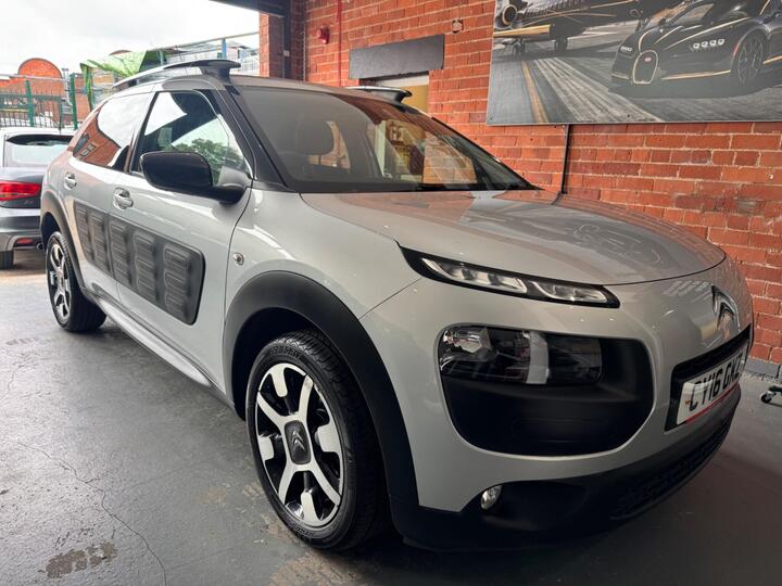 Citroen C4 Cactus 1.6 BlueHDi Flair ETG6 Euro 6 (s/s) 5dr Citroen C4 Cactus 1.6 BlueHDi Flair ETG6 Euro 6 (s/s) 5dr