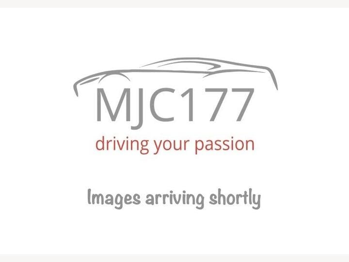 Toyota Auris 1.4 D-4D Icon Euro 5 (s/s) 5dr Toyota Auris 1.4 D-4D Icon Euro 5 (s/s) 5dr