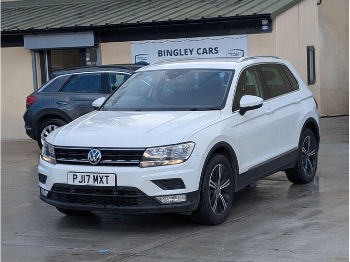 Volkswagen Tiguan 2.0 TDI BlueMotion Tech SE Navigation Euro 6 (s/s) 5dr