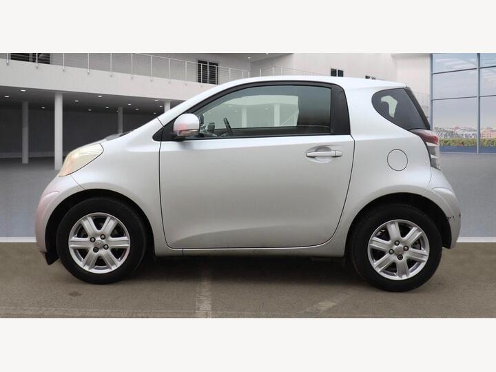 Toyota IQ 1.0 VVT-i Euro 4 3dr