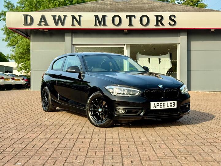 BMW 1 Series 1.5 118i SE Business Auto Euro 6 (s/s) 3dr