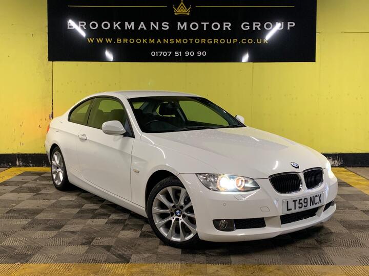 BMW 3 Series 2.0 320d SE Steptronic Euro 5 2dr BMW 3 Series 2.0 320d SE Steptronic Euro 5 2dr