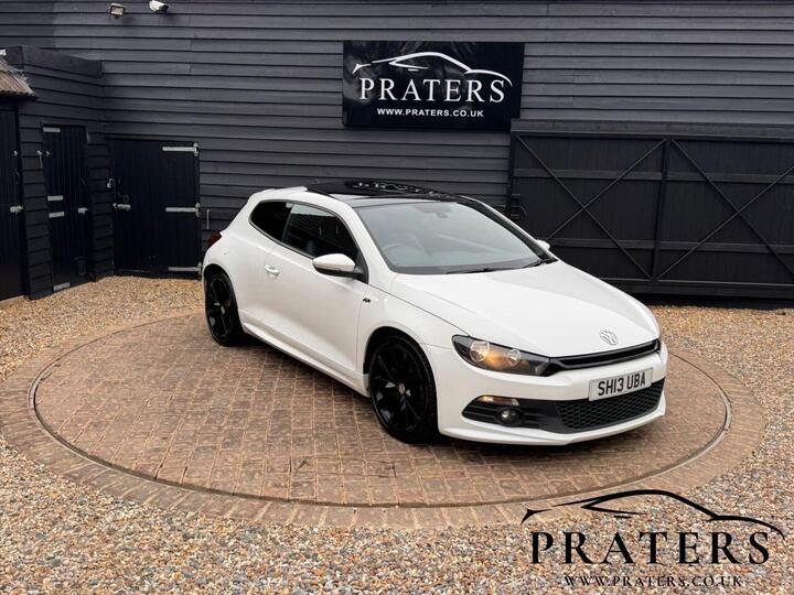 Volkswagen SCIROCCO 2.0 TDI R-Line DSG Euro 5 3dr (Leather, Nav)