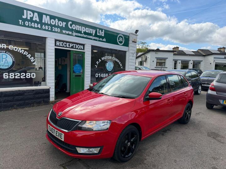 Skoda Rapid Spaceback 1.2 TSI SE Tech DSG Euro 6 (s/s) 5dr Skoda Rapid Spaceback 1.2 TSI SE Tech DSG Euro 6 (s/s) 5dr