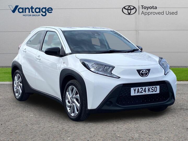 Toyota Aygo X 1.0 VVT-i Pure Euro 6 (s/s) 5dr Toyota Aygo X 1.0 VVT-i Pure Euro 6 (s/s) 5dr