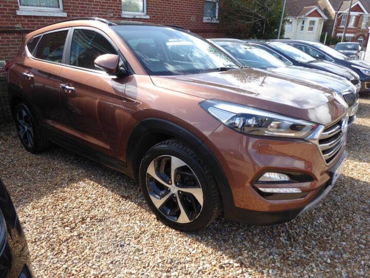 Hyundai TUCSON 1.7 CRDi Blue Drive Premium SE DCT Euro 6 (s/s) 5dr