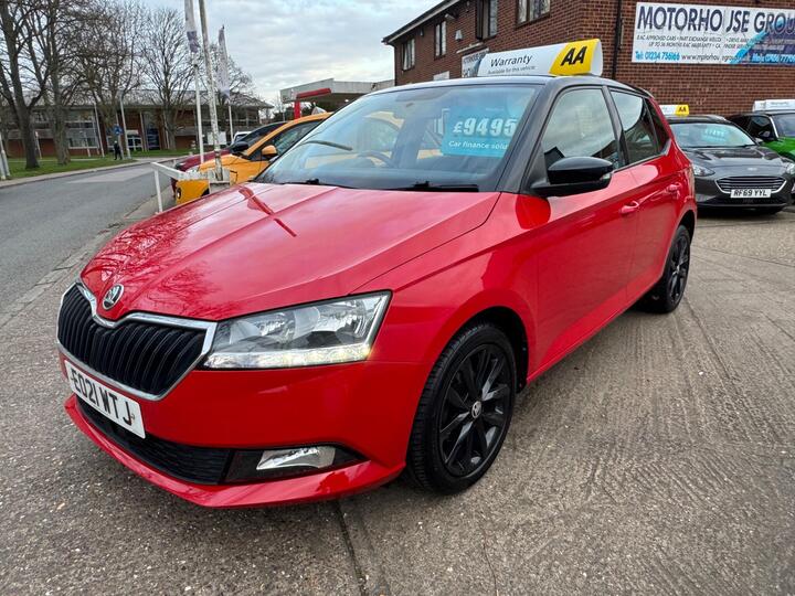 Skoda Fabia 1.0 TSI Colour Edition Euro 6 (s/s) 5dr Skoda Fabia 1.0 TSI Colour Edition Euro 6 (s/s) 5dr