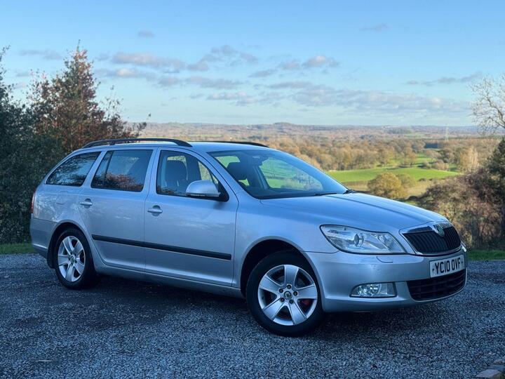 Skoda Octavia 1.6 TDI Elegance DSG Euro 5 5dr