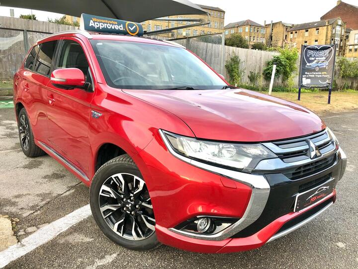 Mitsubishi Outlander 2.0h 12kWh 4h CVT 4WD Euro 6 (s/s) 5dr