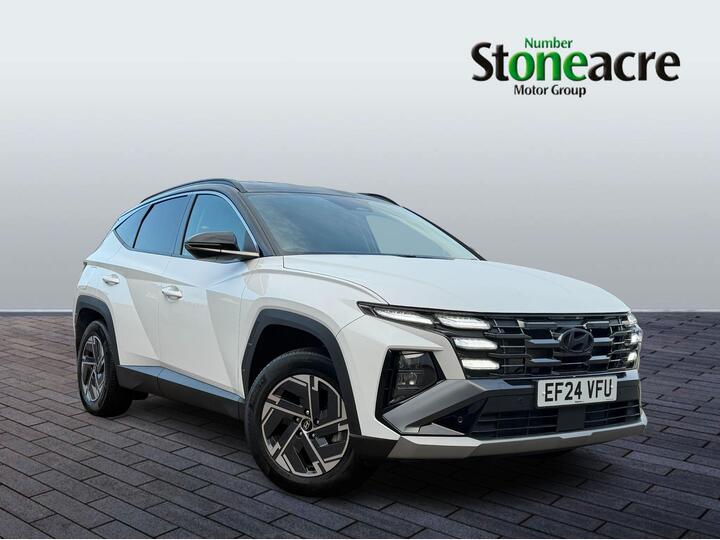 Hyundai TUCSONix35 1.6 T-GDi 13.8kWh Premium Auto 4WD Euro 6 (s/s) 5dr Hyundai TUCSONix35 1.6 T-GDi 13.8kWh Premium Auto 4WD Euro 6 (s/s) 5dr