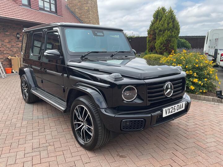 Mercedes-Benz G Class 3.0 G450d MHEV AMG Line (Premium Plus) G-Tronic 4WD Euro 6 (s/s) 5dr Mercedes-Benz G Class 3.0 G450d MHEV AMG Line (Premium Plus) G-Tronic 4WD Euro 6 (s/s) 5dr