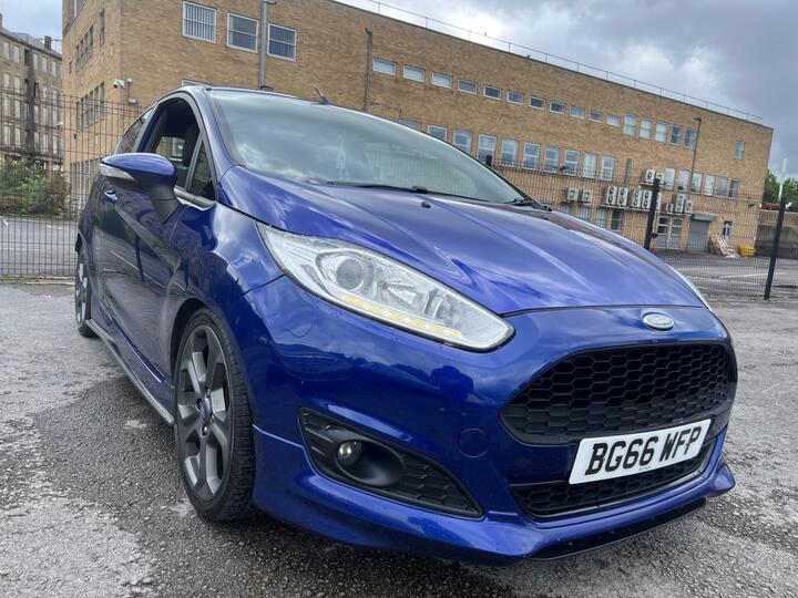 Ford Fiesta 1.0T EcoBoost ST-Line Euro 6 (s/s) 3dr