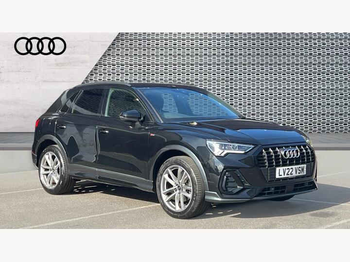 Audi Q3 1.5 TFSI CoD 35 Black Edition S Tronic Euro 6 (s/s) 5dr