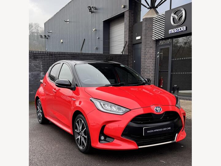 Toyota Yaris 1.5 VVT-h Launch Edition E-CVT Euro 6 (s/s) 5dr