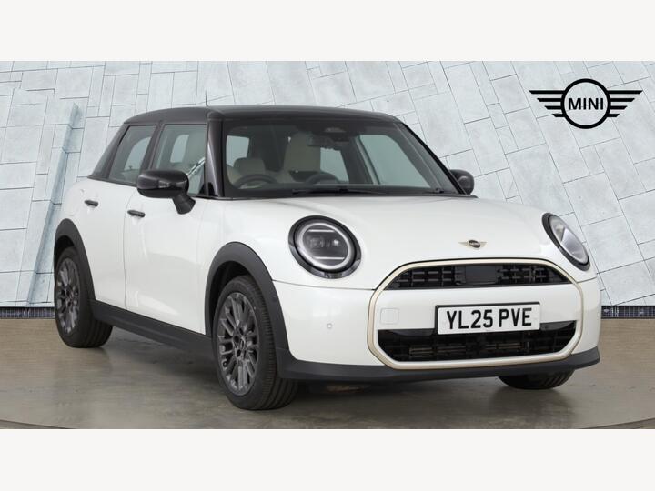 MINI Cooper 1.5C Exclusive Steptronic Euro 6 (s/s) 5dr