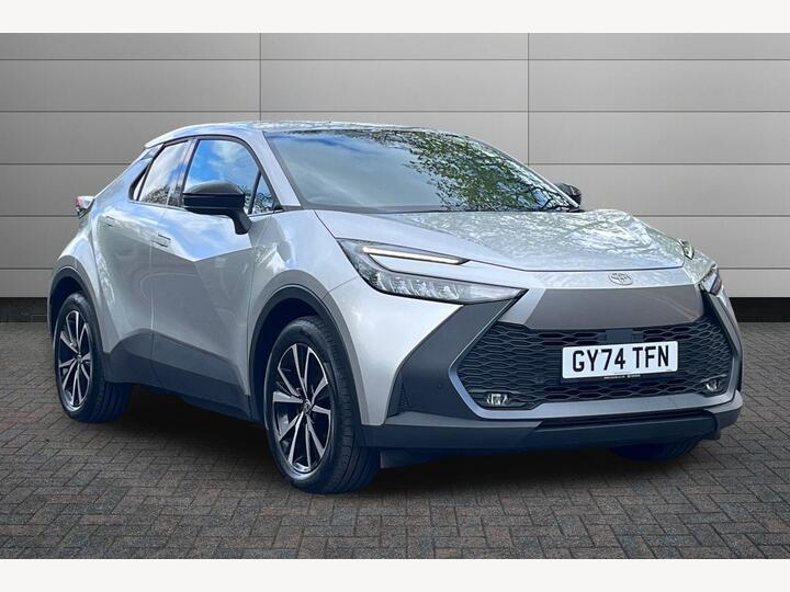 Toyota C-HR 2.0 VVT 13.6kWh Design CVT Euro 6 (s/s) 5dr Toyota C-HR 2.0 VVT 13.6kWh Design CVT Euro 6 (s/s) 5dr