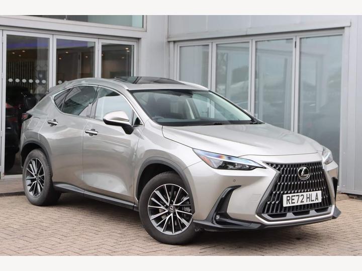 Lexus NX 2.5 450h+ 18.1kWh E-CVT 4WD Euro 6 (s/s) 5dr