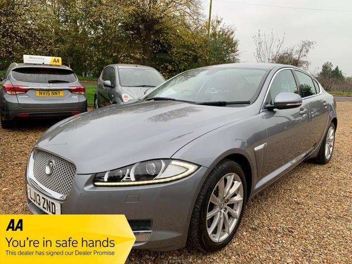 Jaguar XF 2.2d Luxury Auto Euro 5 (s/s) 4dr