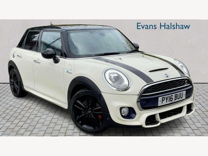 MINI HATCHBACK DIESEL 2.0 Cooper SD Auto 6Spd Euro 6 (s/s) 5dr