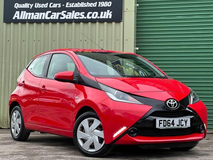 Toyota AYGO 1.0 VVT-i X-play Euro 5 5dr Euro 5