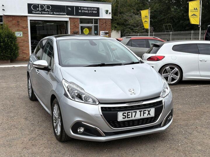 Peugeot 208 1.2 PureTech Allure Premium Euro 6 5dr